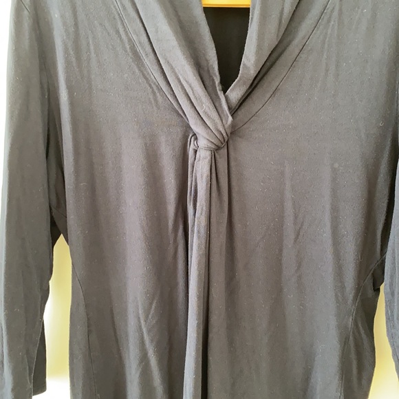 Premise Studio navy blue top - Picture 3 of 6